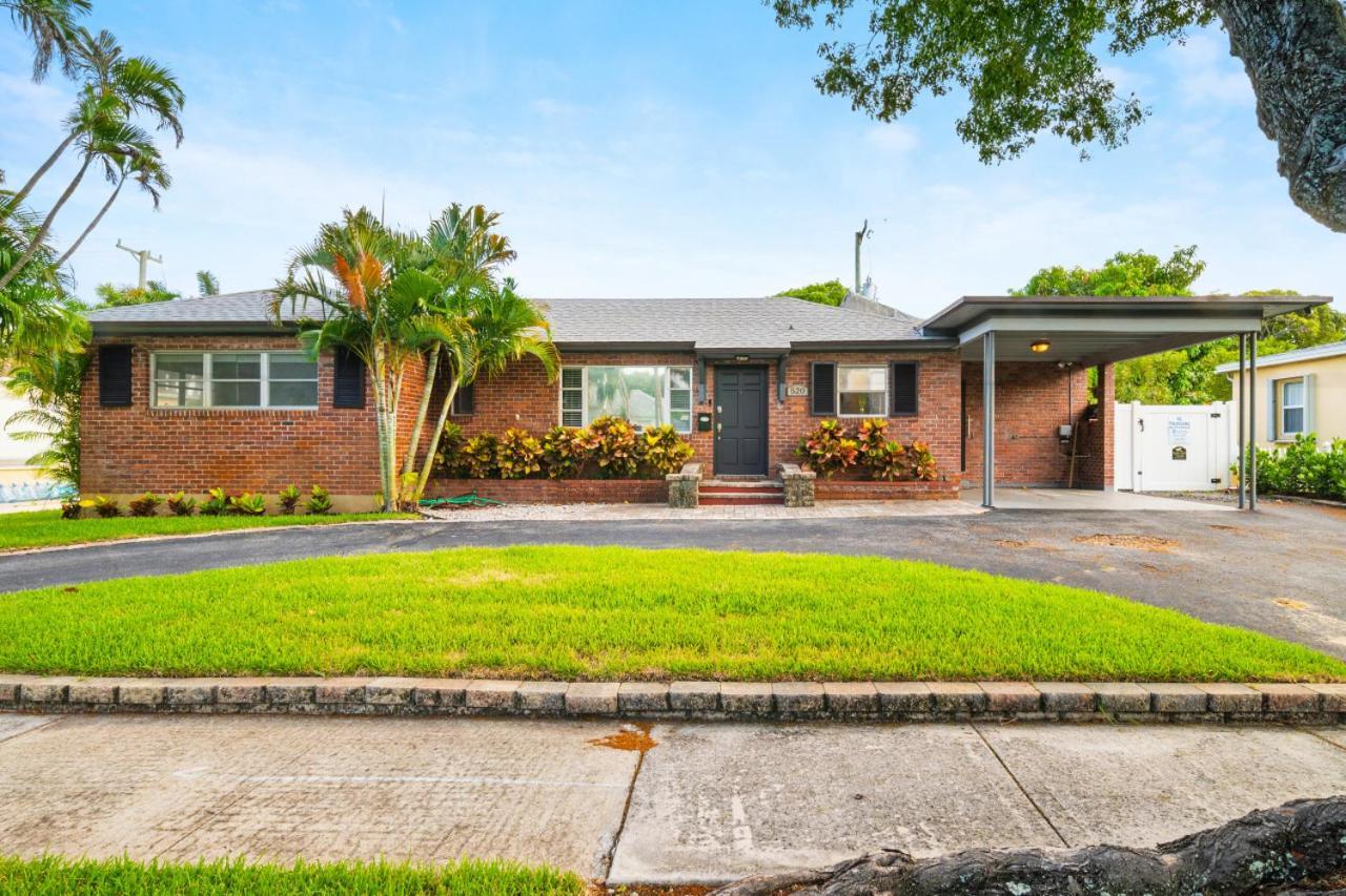 Holiday home Peanut Island 3br Game Heated Pool