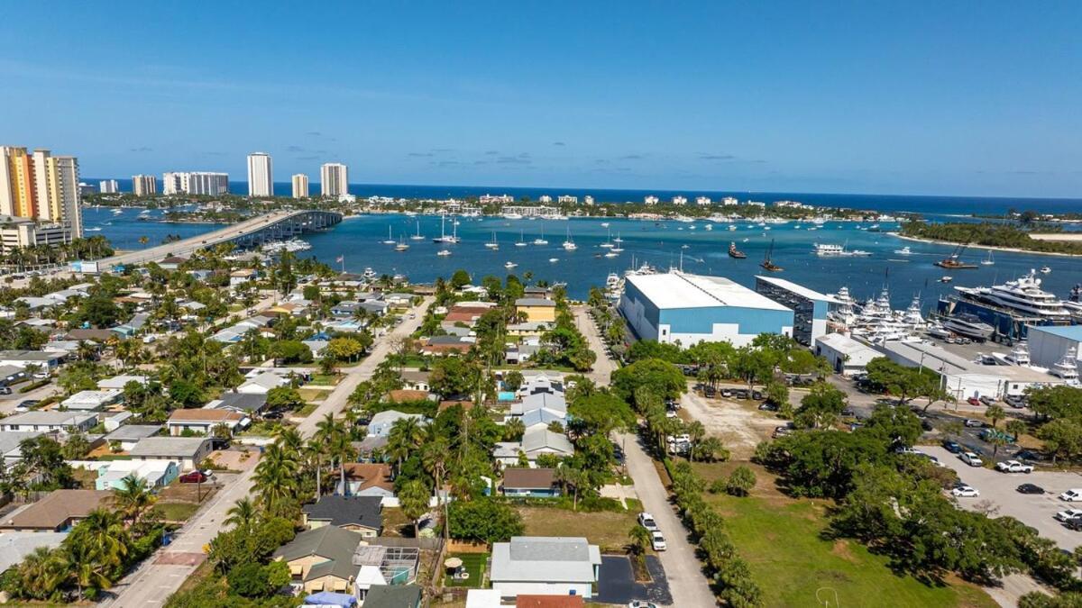 Peanut Island Paradise I 4 Mins To Island Shuttle! * West Palm Beach