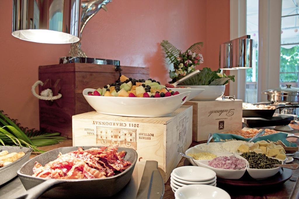 Palm Beach Hibiscus Downtown 3*