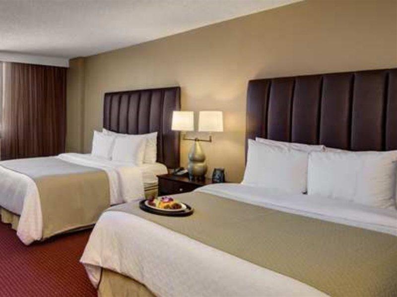 Hotel Embassy By Hilton West Palm West Palm Beach