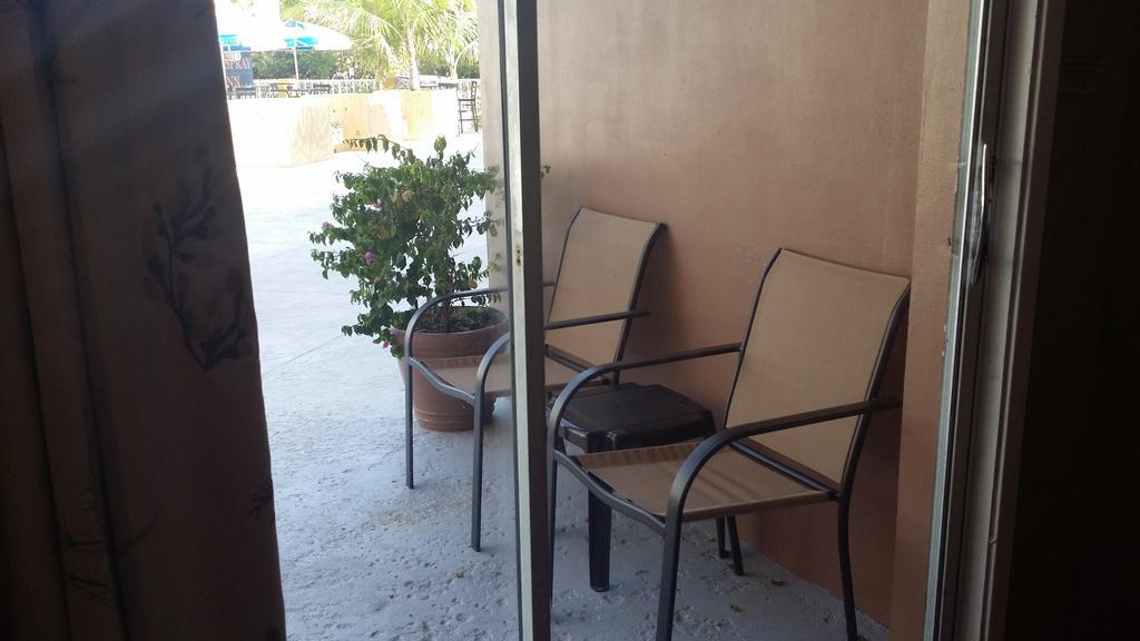 Seaspray Hotel