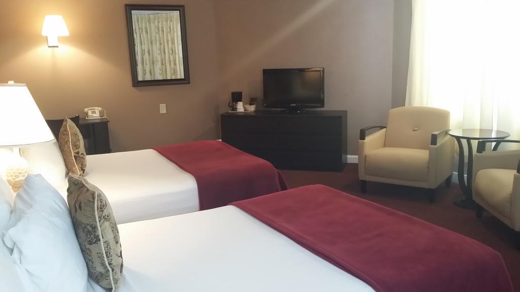 Seaspray Hotel 3*