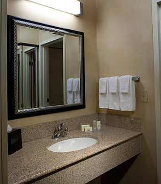 Courtyard By Marriott West Palm West Palm Beach