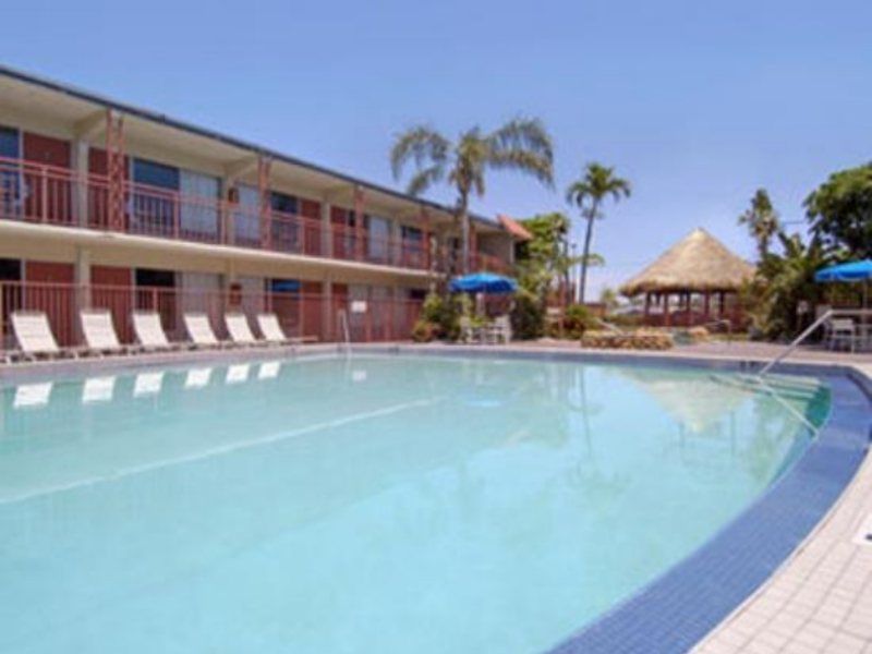 Days By Wyndham West Palm