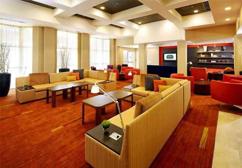 Courtyard By Marriott West Palm Airport Hotel West Palm Beach