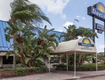Days By Wyndham West Palm