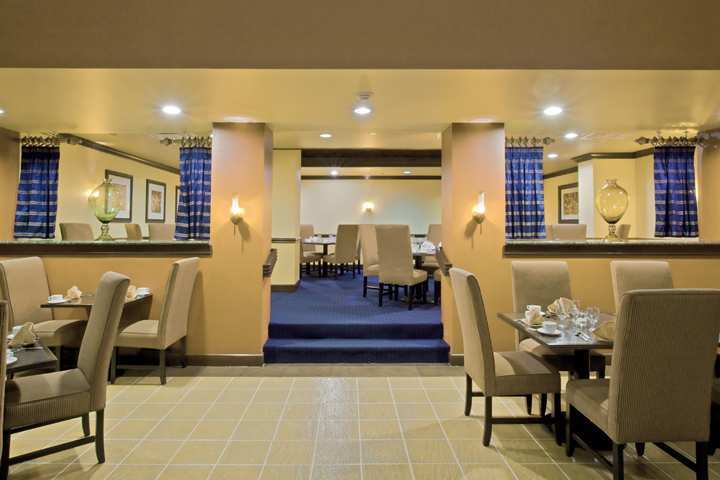 Embassy By Hilton West Palm Hotel