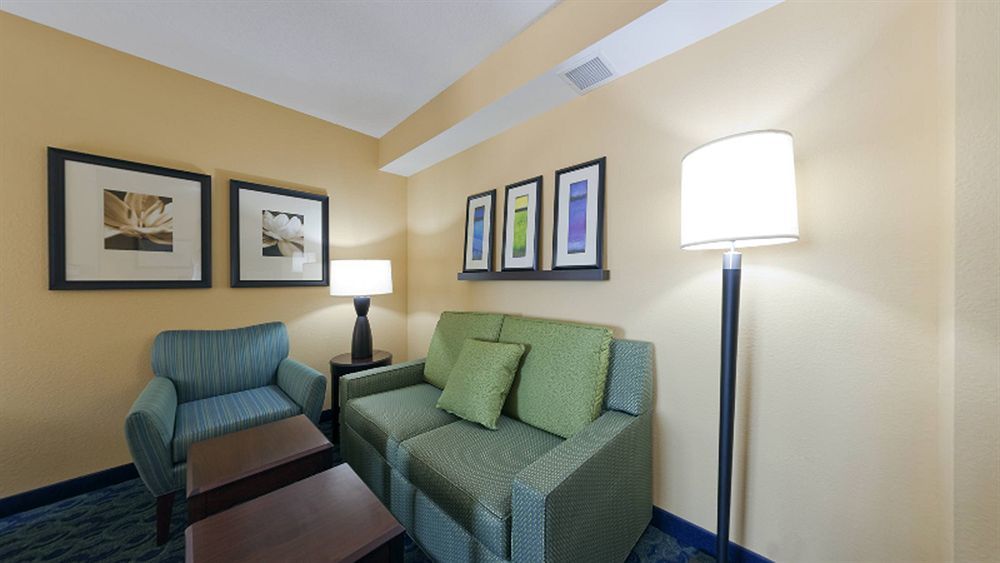 Hotel Springhill By Marriott West Palm I-95 3*