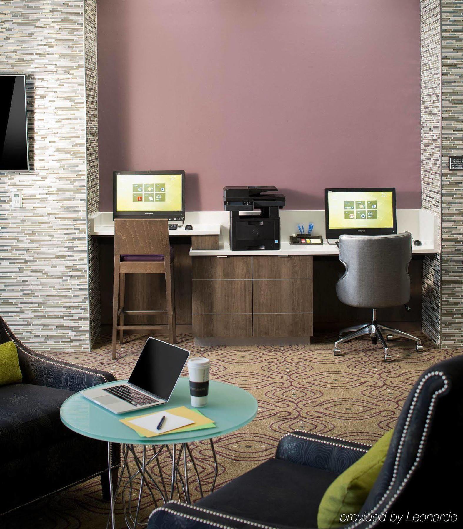 Hotel By Marriott West Palm Downtown 3*