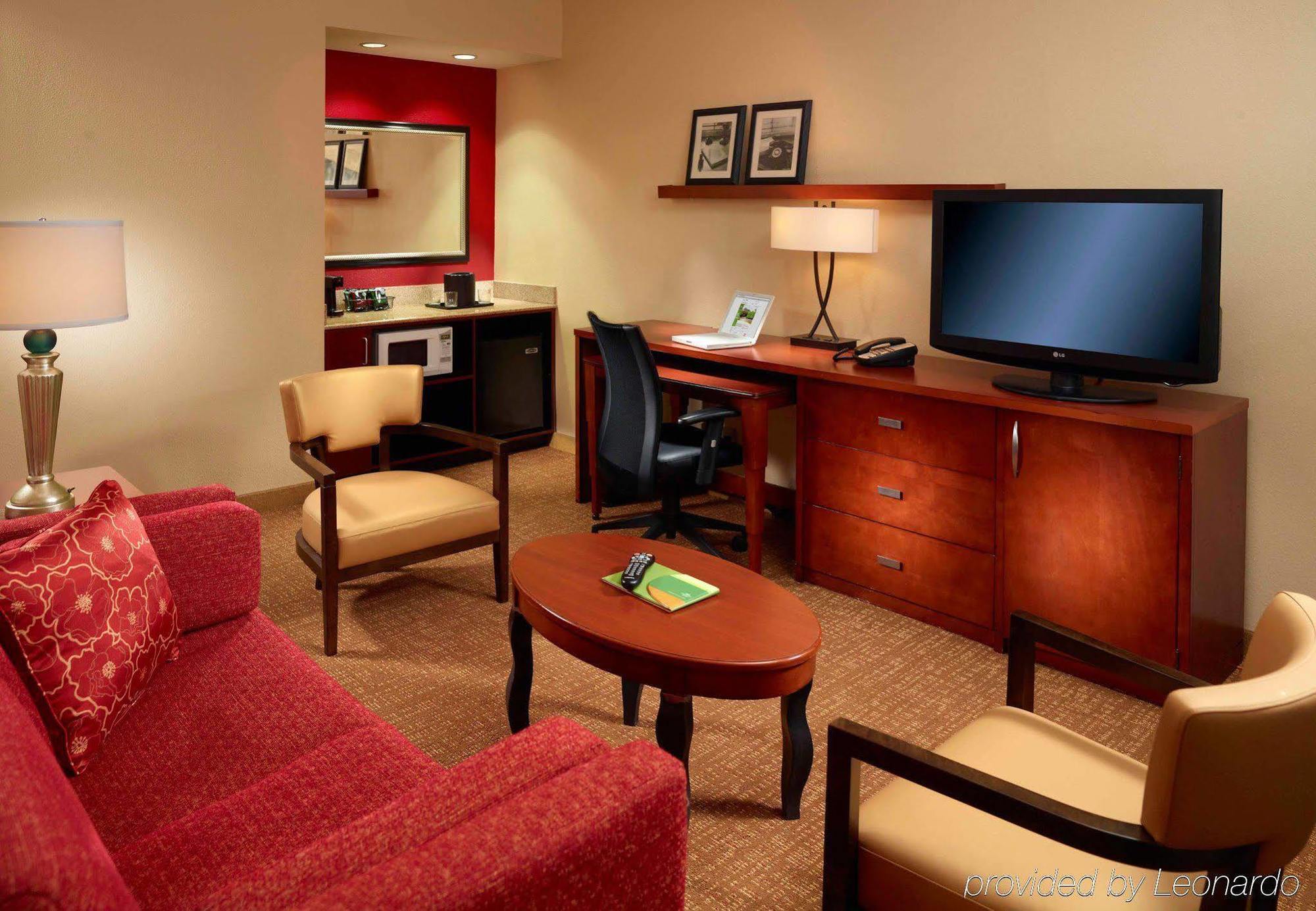 Hotel Courtyard By Marriott West Palm