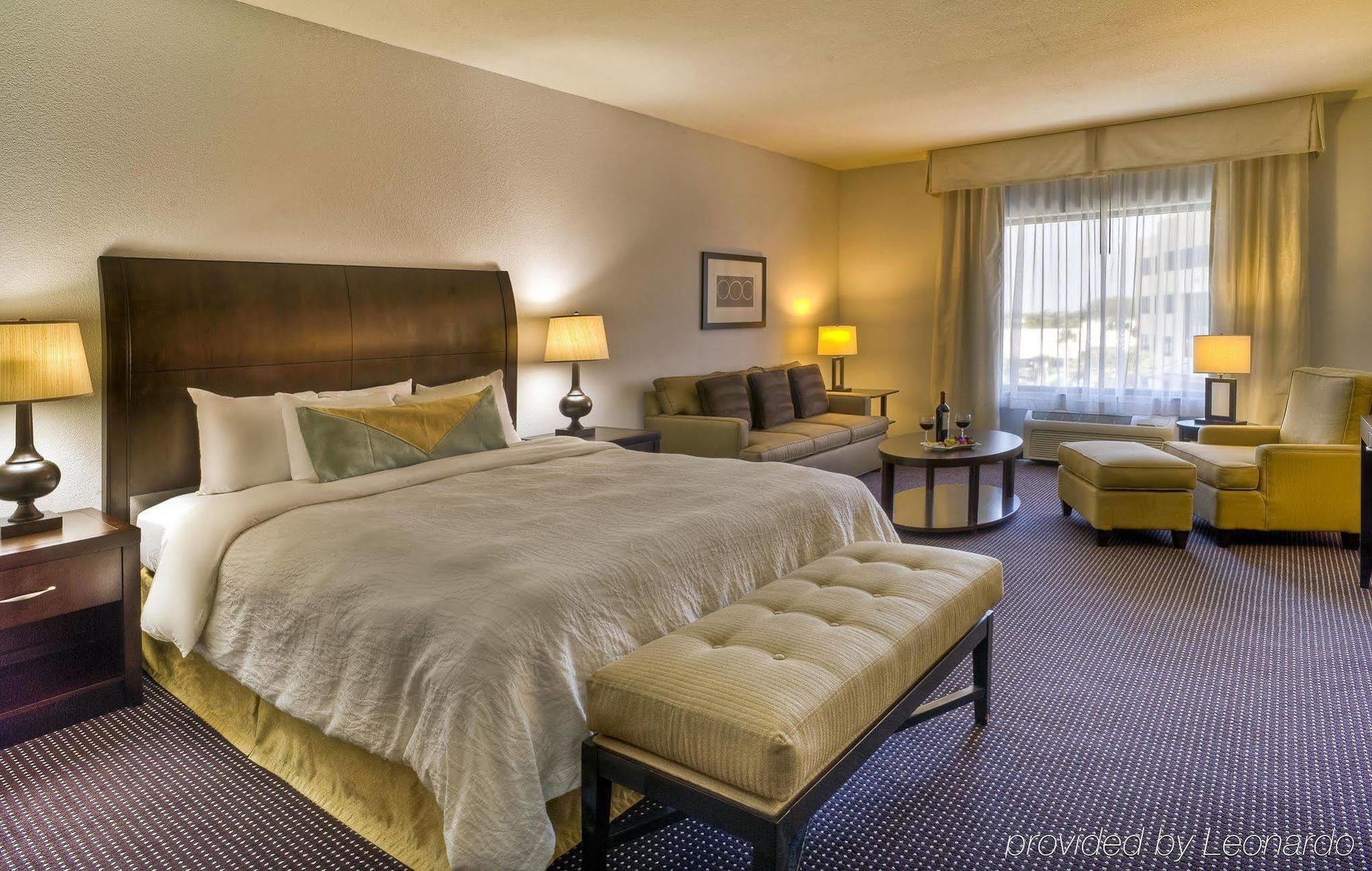 Hilton Garden Airport Hotel