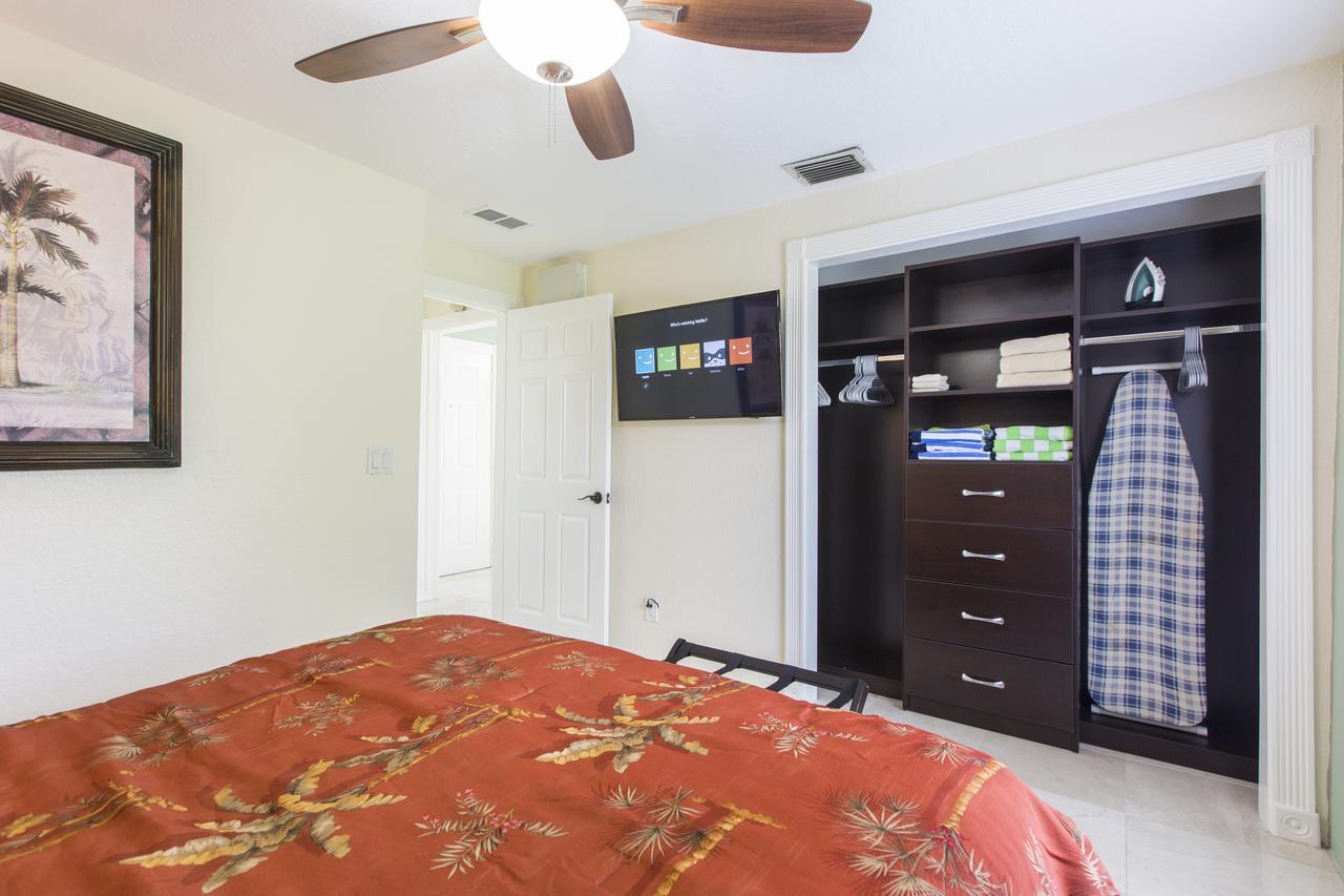 Tropical Garden Bungalow B West Palm Beach