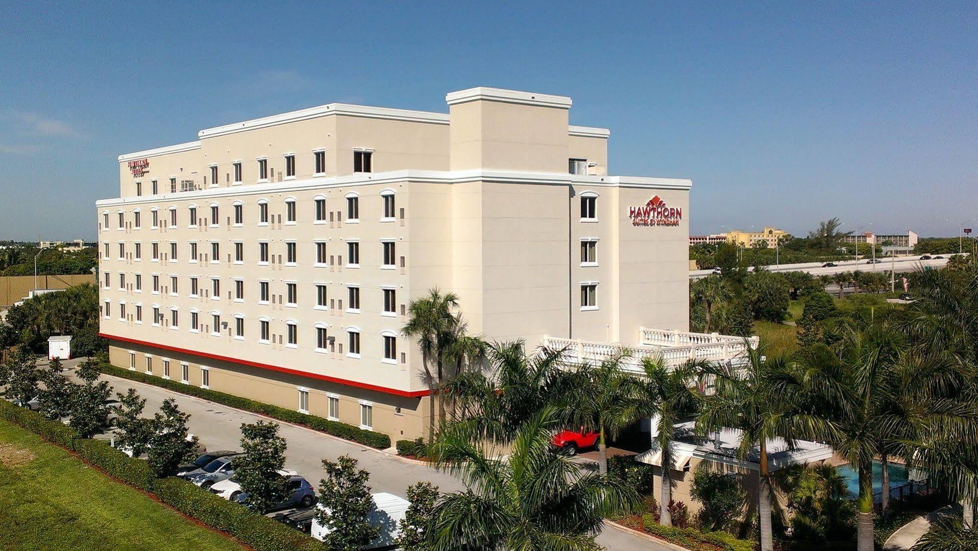 Hawthorn Extended By Wyndham West Palm Hotel 3*