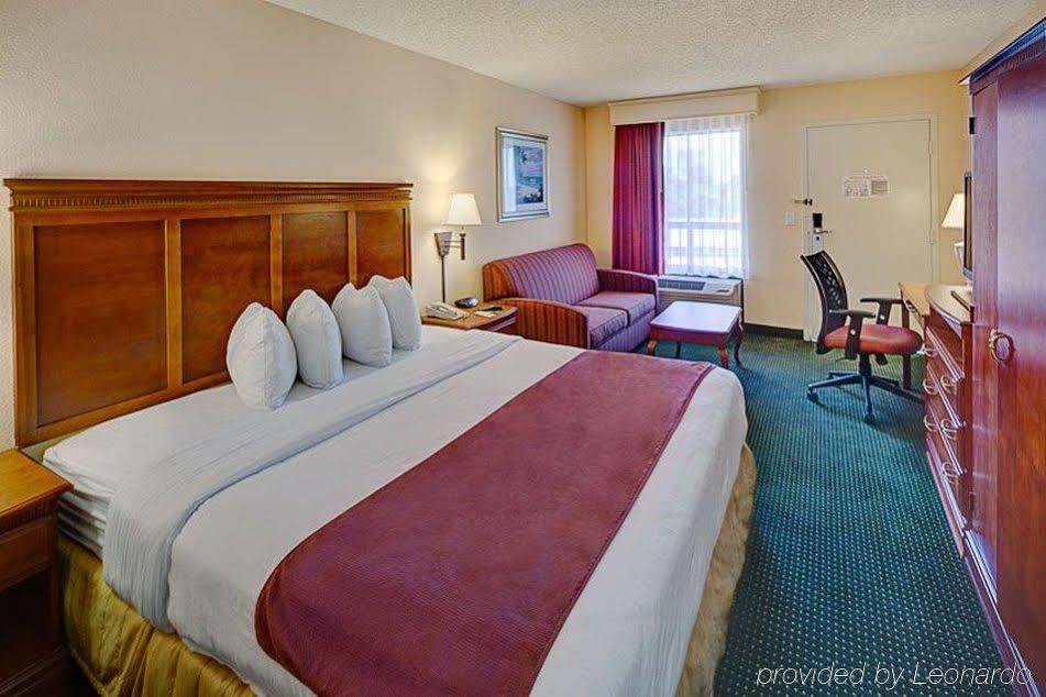 Inn Quality Palm International Airport West Palm Beach
