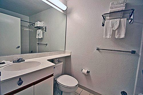 6-west Palm Beach, Fl Hotel 2*