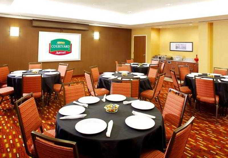 Hotel Courtyard By Marriott West Palm Airport West Palm Beach