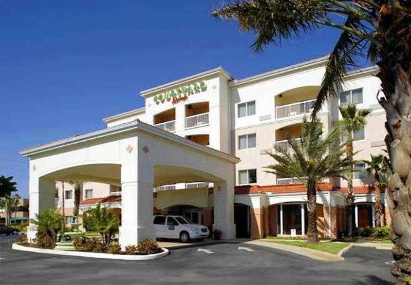 Courtyard By Marriott West Palm Airport Hotel West Palm Beach