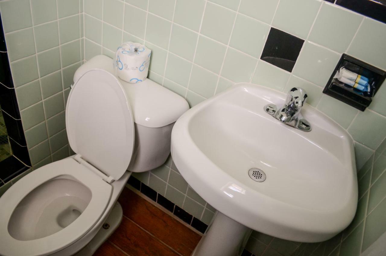 Motel Economy West Palm Beach