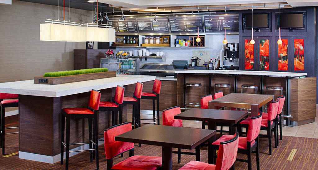 Courtyard By Marriott West Palm Airport 3*