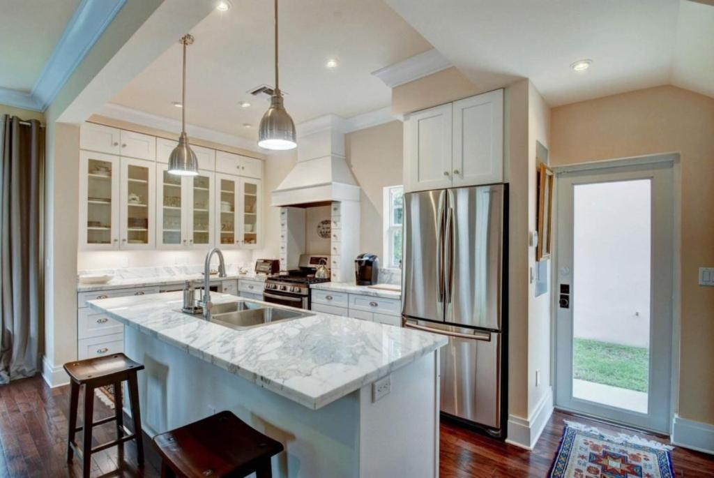Southern Comfort Great Location! Villa *