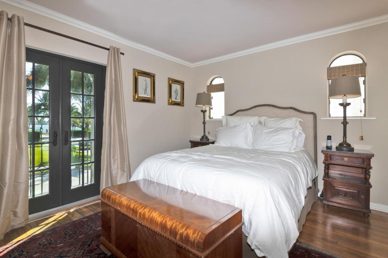 Holiday home New Listing! Enchanting Spanish-style West Palm Beach