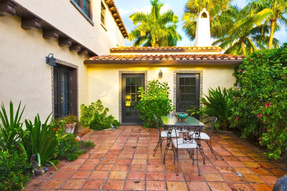 New Listing! Enchanting Spanish-style Holiday home