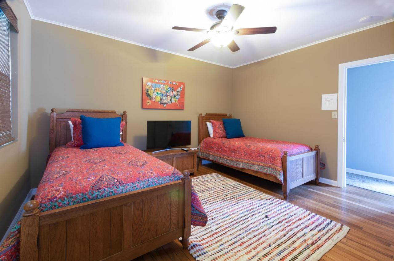 New Listing! Enchanting Spanish-style Holiday home