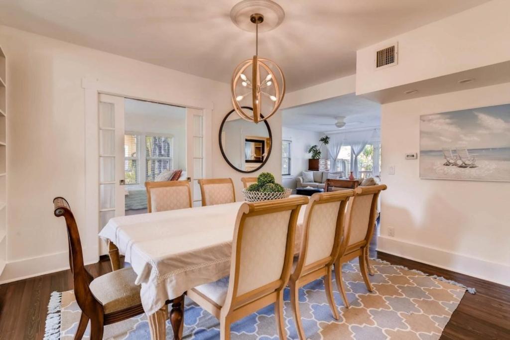 West Palm Beauty With Private Pool * West Palm Beach