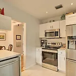 West Palm Beach Bungalow With Shared Backyard