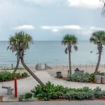 2 Bedroom Home Downtown West Palm Close To Beach