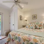 Nini\'S Cottage 4Bd 3Ba Vacation Rental