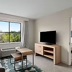 Homewood Suites By Hilton West Palm Beach