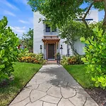Tropical Paradise Wpool -3Bd25 Close To Dwntwn