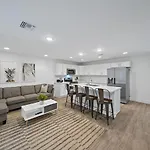 Brand New House! 10 Minutes To The Beach!