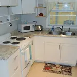 Bright Spacious Studio Near City And Palm Beach