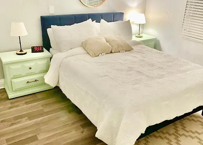 Comfy Sun And Sky Private Room With Private Full Bath 1