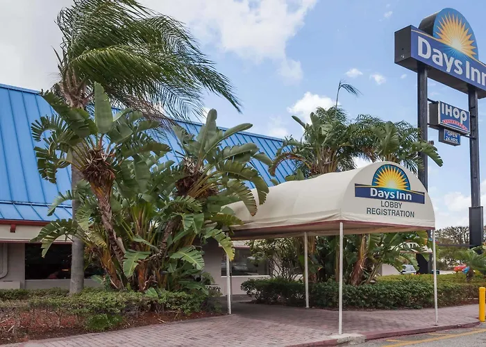 Days Inn By Wyndham West Palm Beach