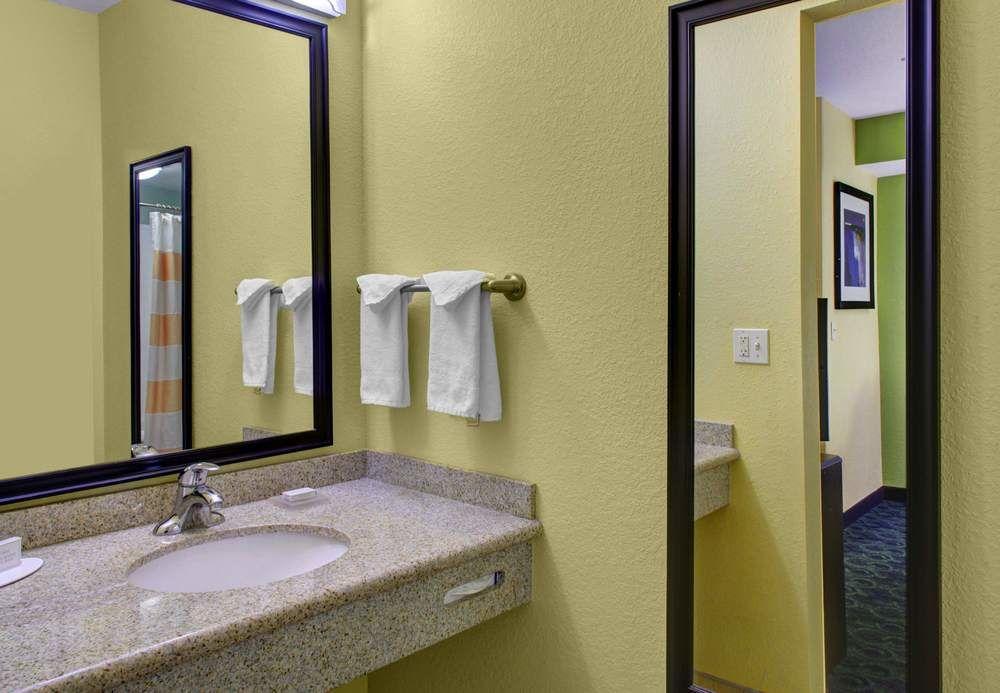 Springhill By Marriott I-95 Hotel West Palm Beach