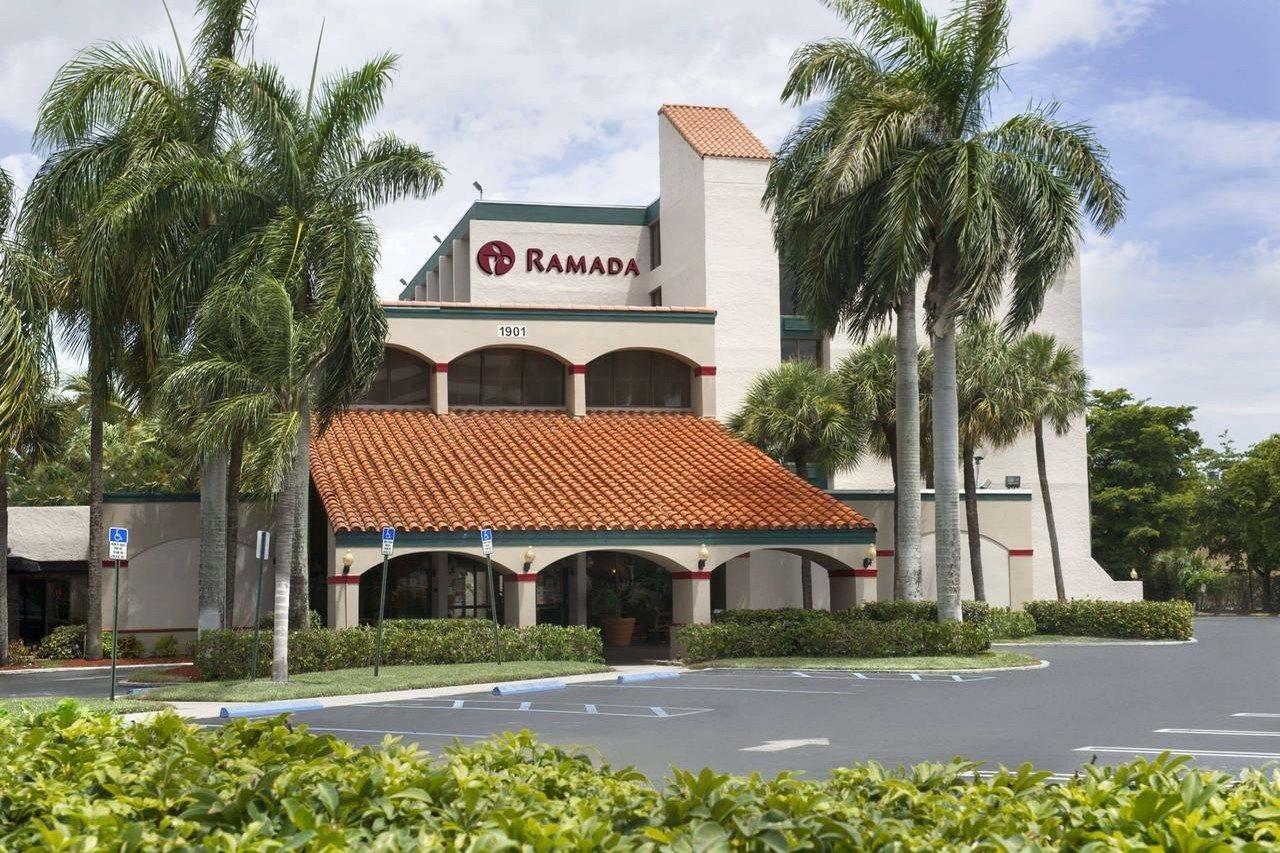 Hotel Ramada By Wyndham West Palm Airport West Palm Beach
