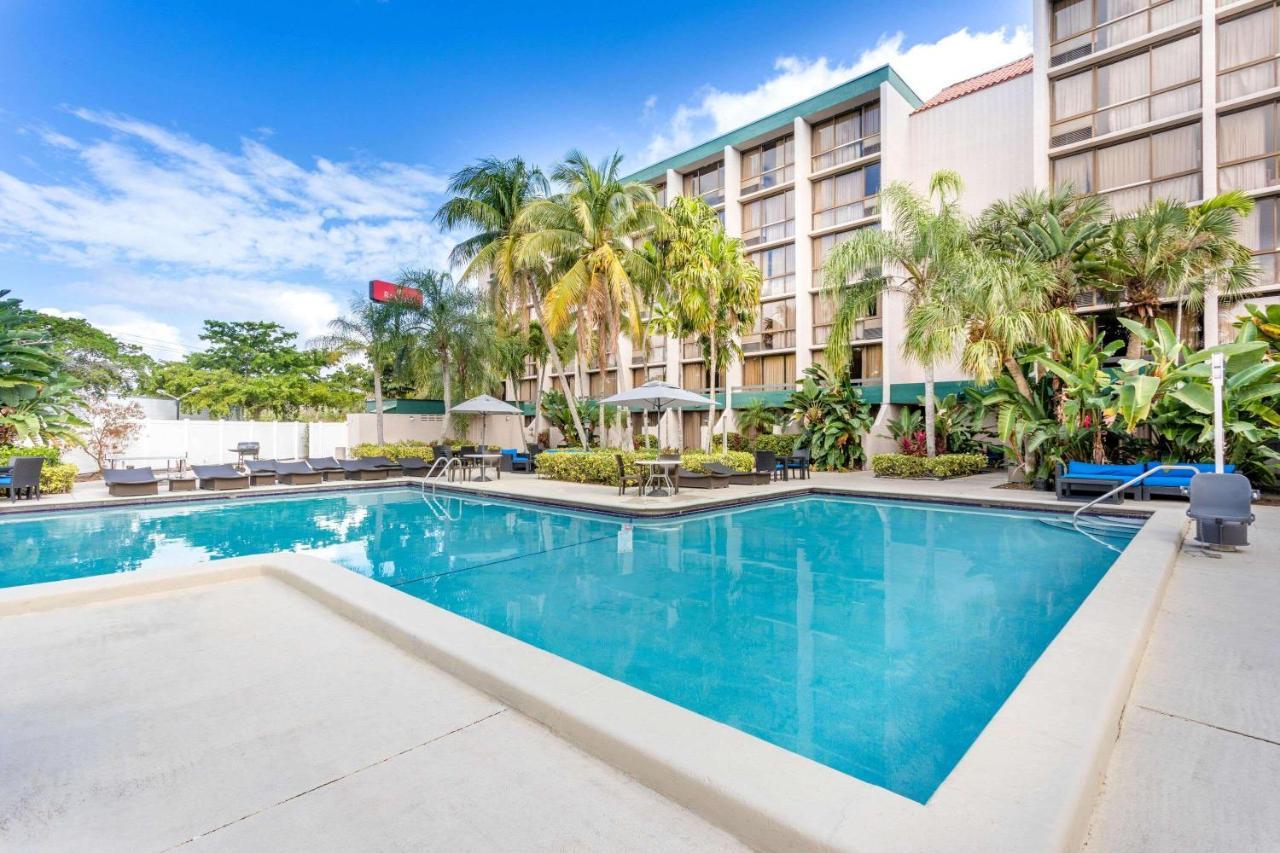 Ramada By Wyndham West Palm Airport West Palm Beach