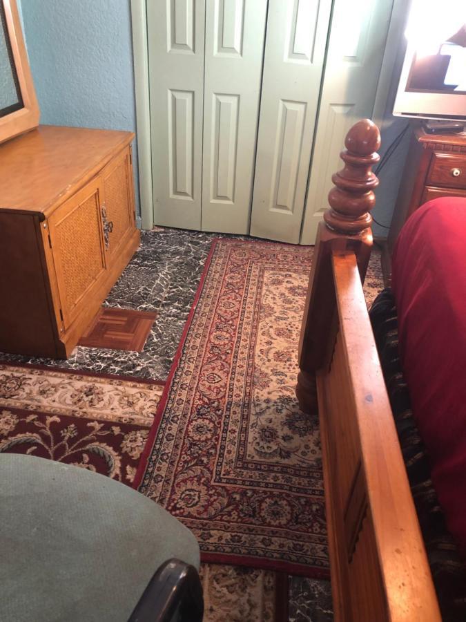 Homestay Royal Poinciana West Palm Beach