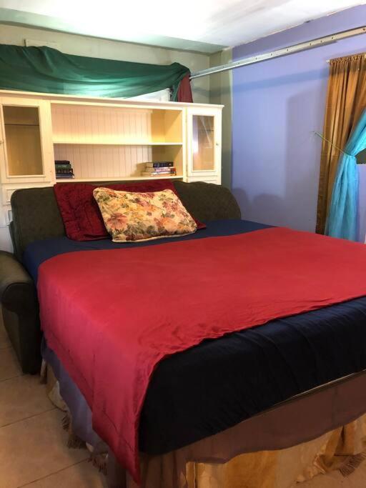 Royal Poinciana Homestay