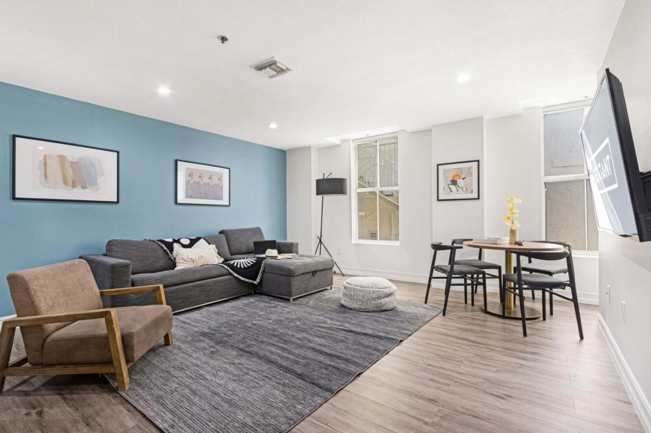 Roami At Clematis Street Lofts Aparthotel