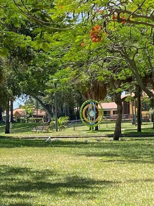 Private Townhouse With Courtyard And Covered Patio Apartment West Palm Beach