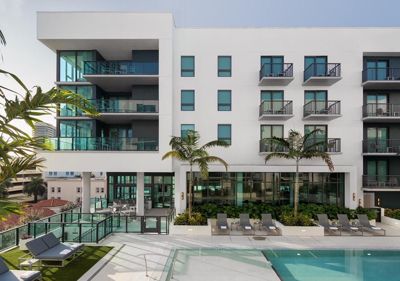Aka West Palm Hotel