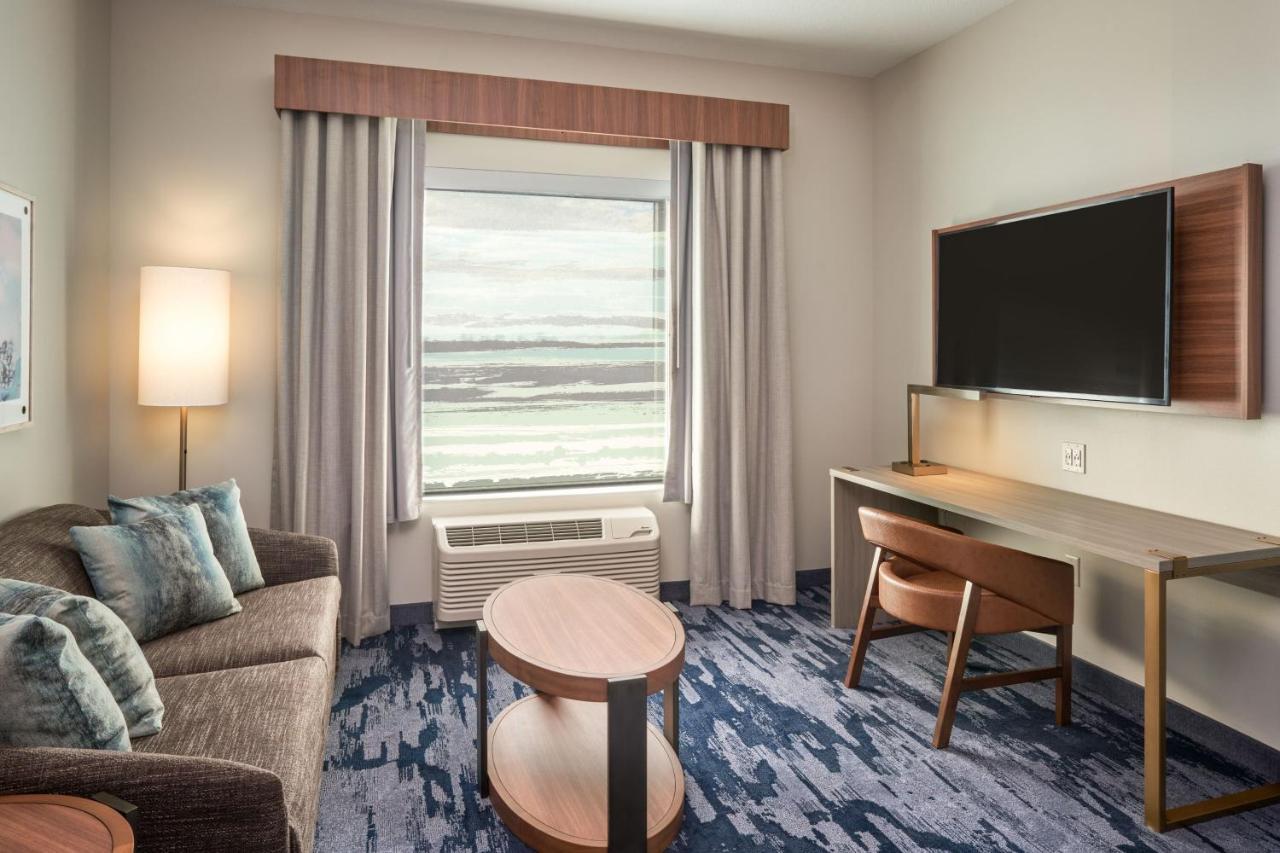 Hotel Fairfield By Marriott & West Palm 3*