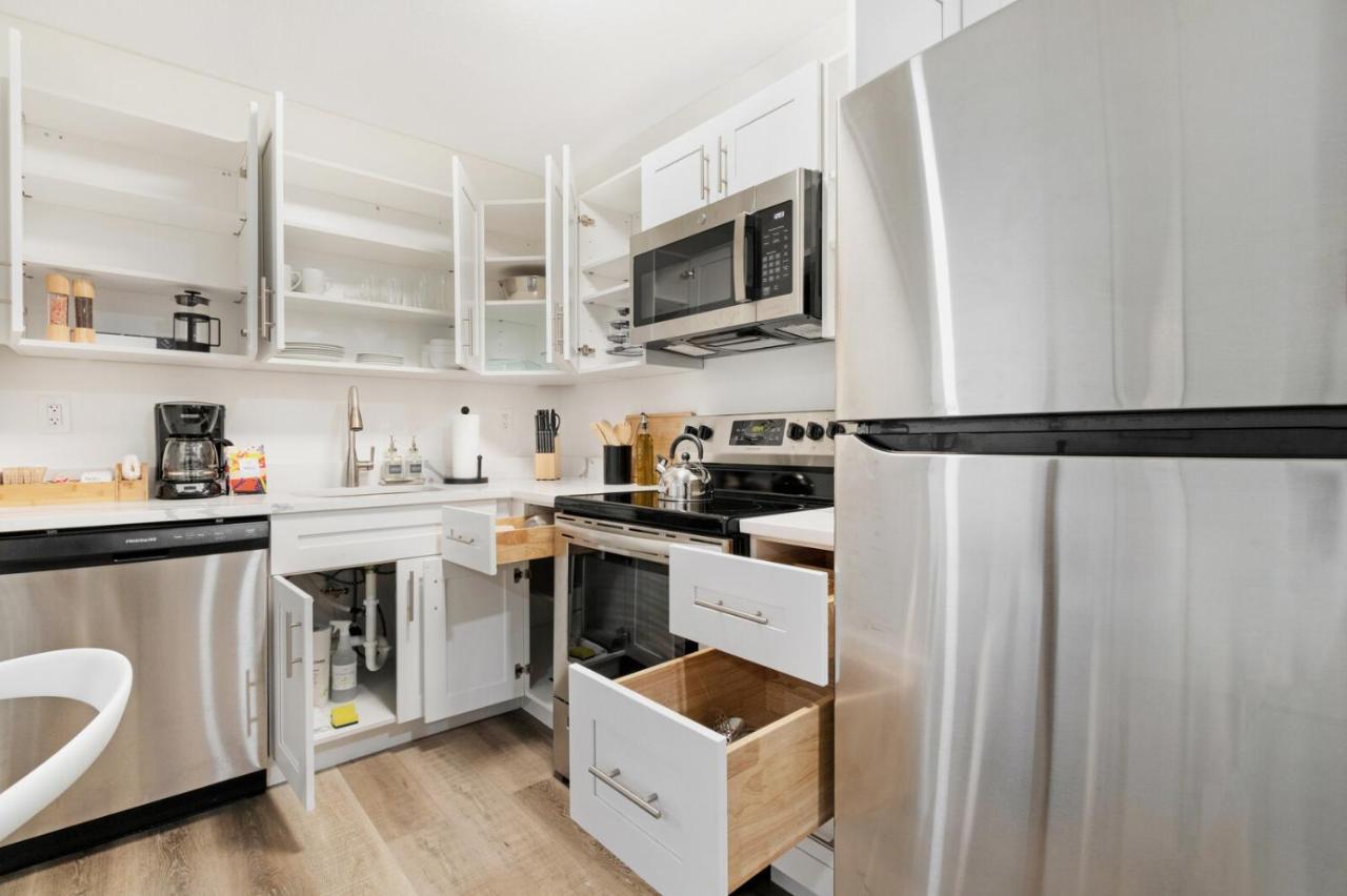 Roami At Clematis Street Lofts *