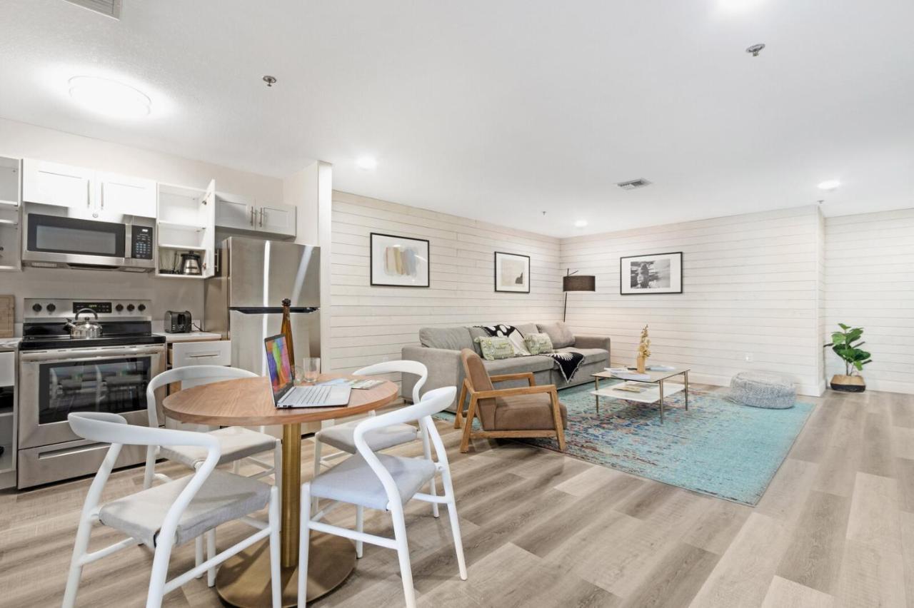 Roami At Clematis Street Lofts * West Palm Beach