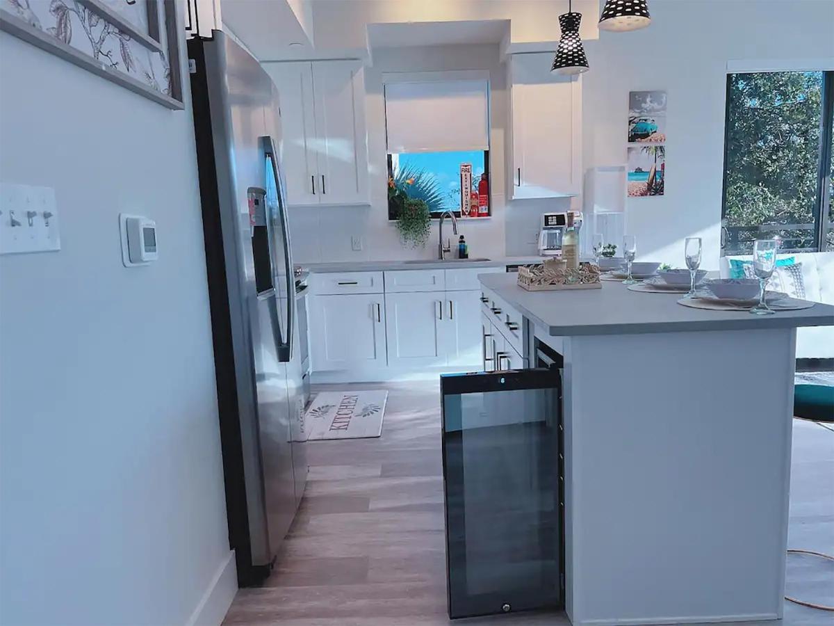 Lux Place And Cozy 3beds 2rooms Enjoy Life In Wpb Gym, Ev Station Nearby The Downtown And Beaches West Palm Beach