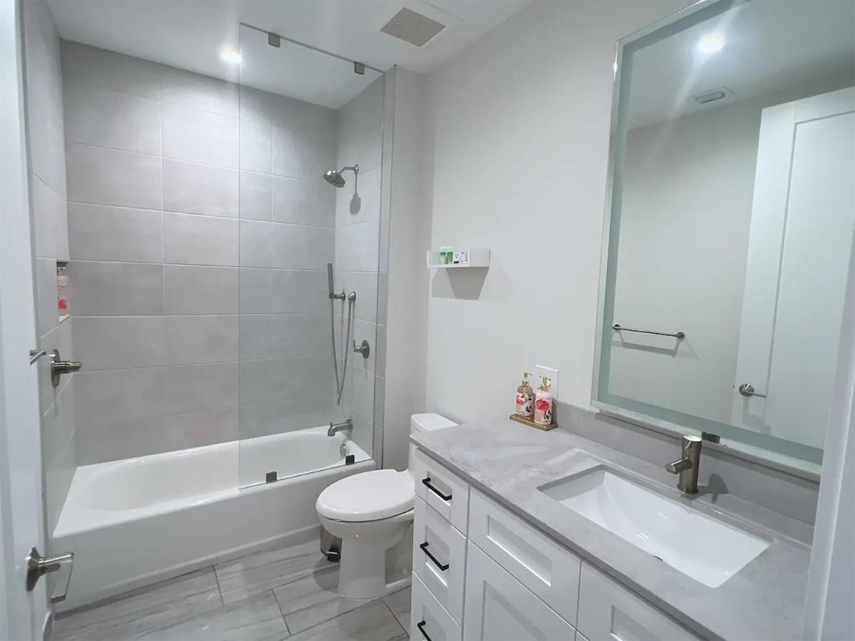 Lux Urban Retreat: Family-friendly Staycation With Gym & Ev Charging Apartment *